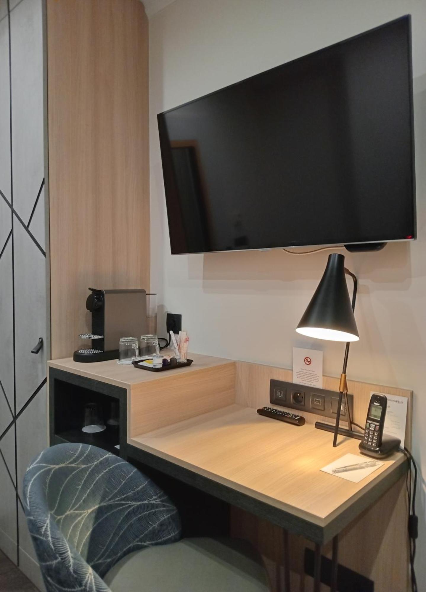 Best Western Plus Opera Batignolles Paris Exterior foto